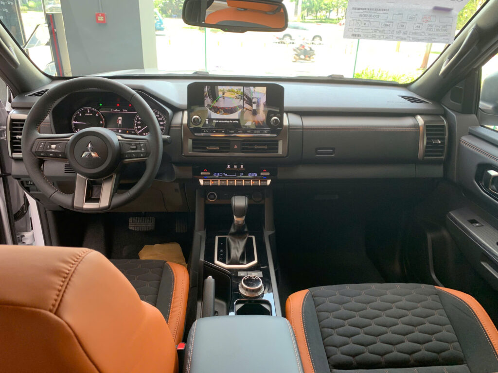 Mitsubishi Triton 2025