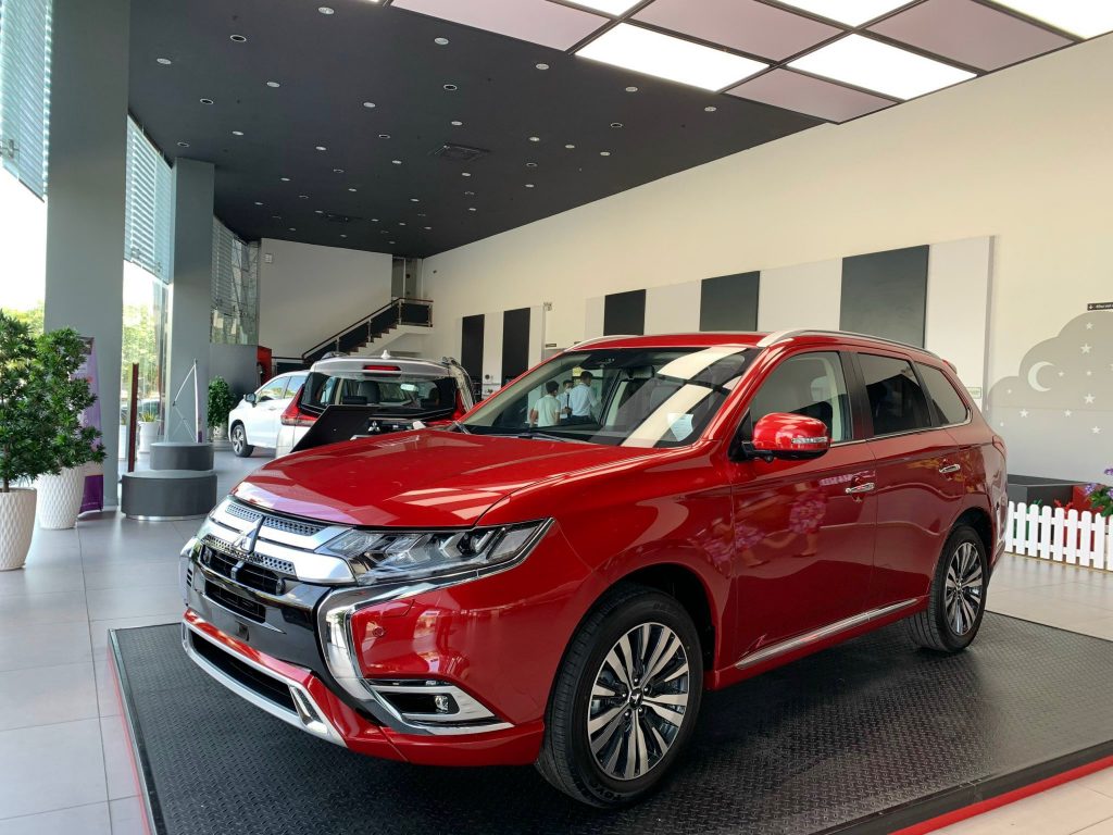 Mitsubishi Outlander 2025