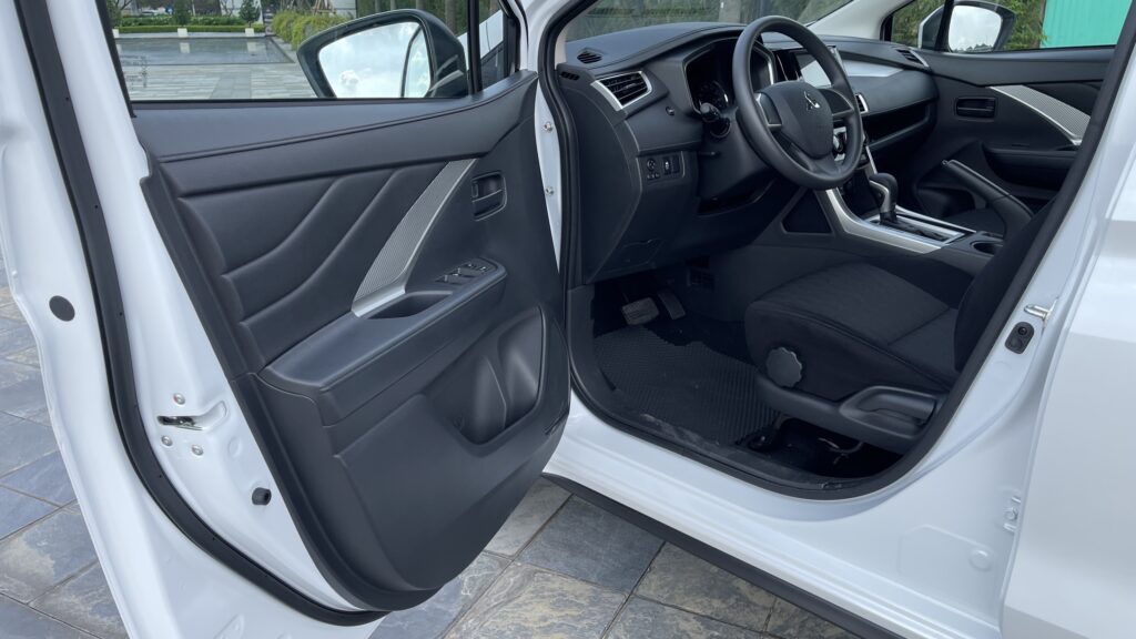 nội thất Xpander eco