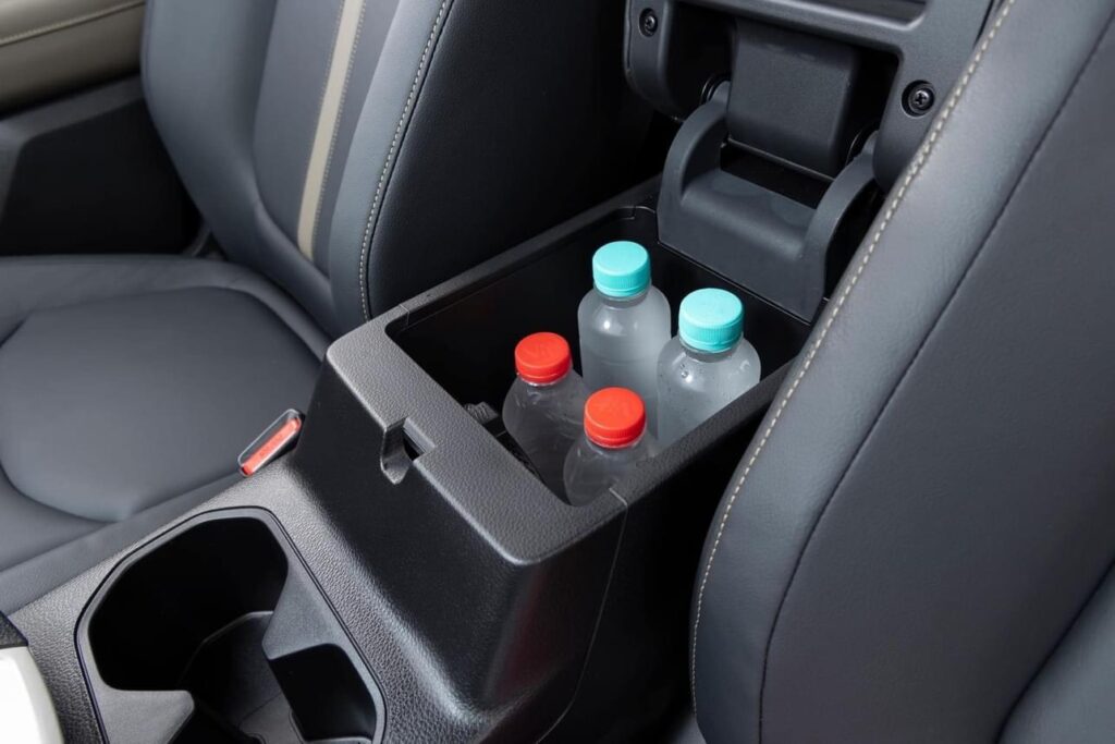 Khám Phá Mitsubishi XForce 2023 - Siêu SUV: Giá Bán, Thông Số Kỹ Thuật và Đánh Giá