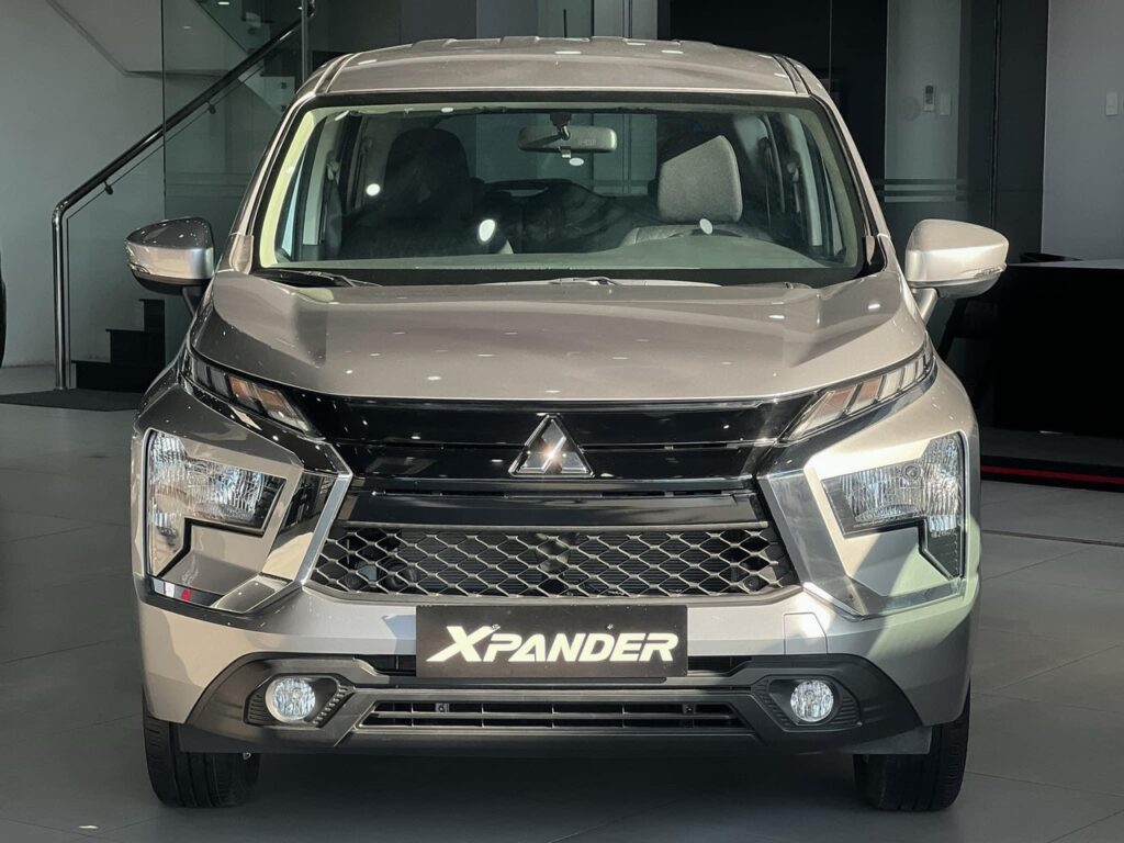 khuyến mãi lăn bánh Mitsubishi Xpander Eco
