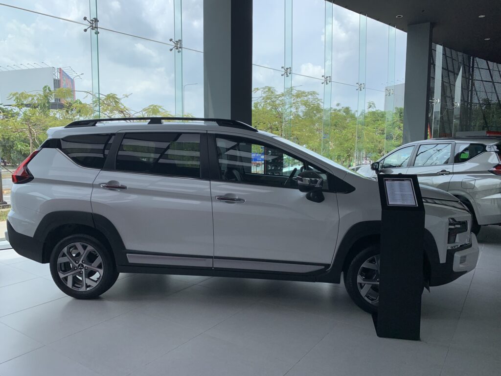 Siêu khuyến mãi Xpander Cross 2024 tháng 5