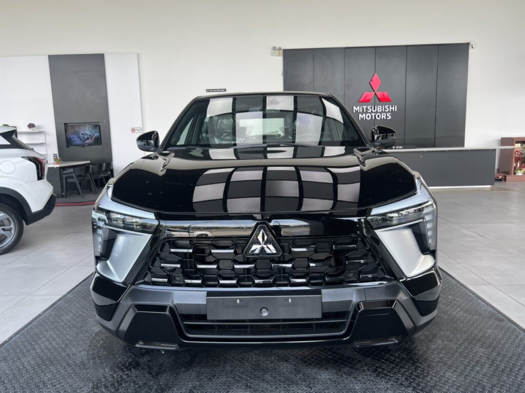 so sánh 4 phiên bản Mitsubishi Xforce 2025