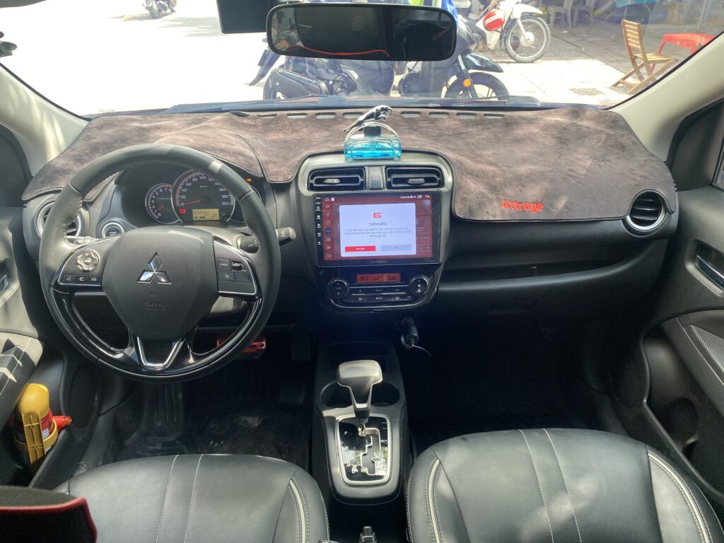 Attrage Premium 2021 Cũ trang thiết bị hiện đại